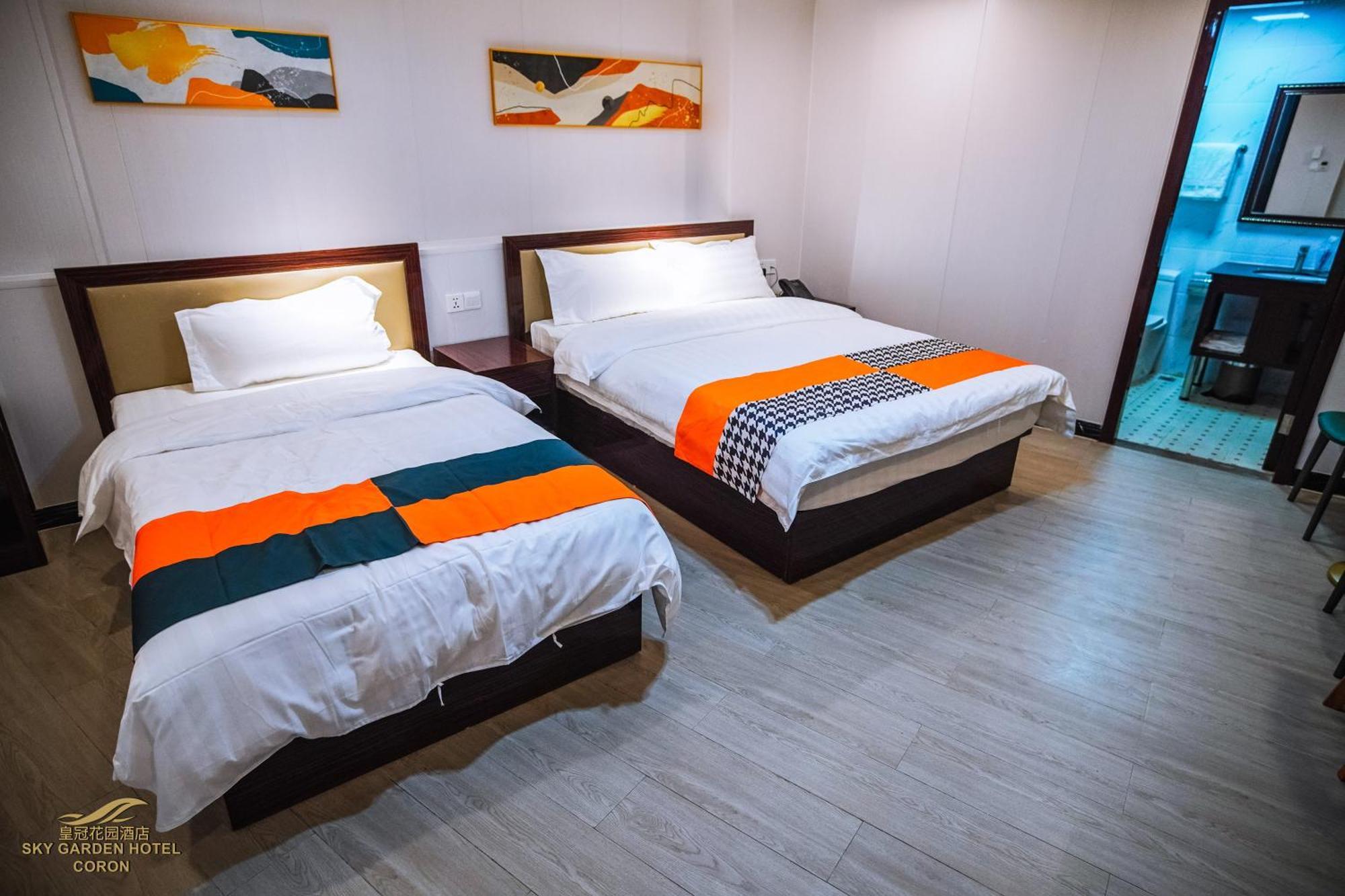 Sky Garden Hotel 코른 외부 사진